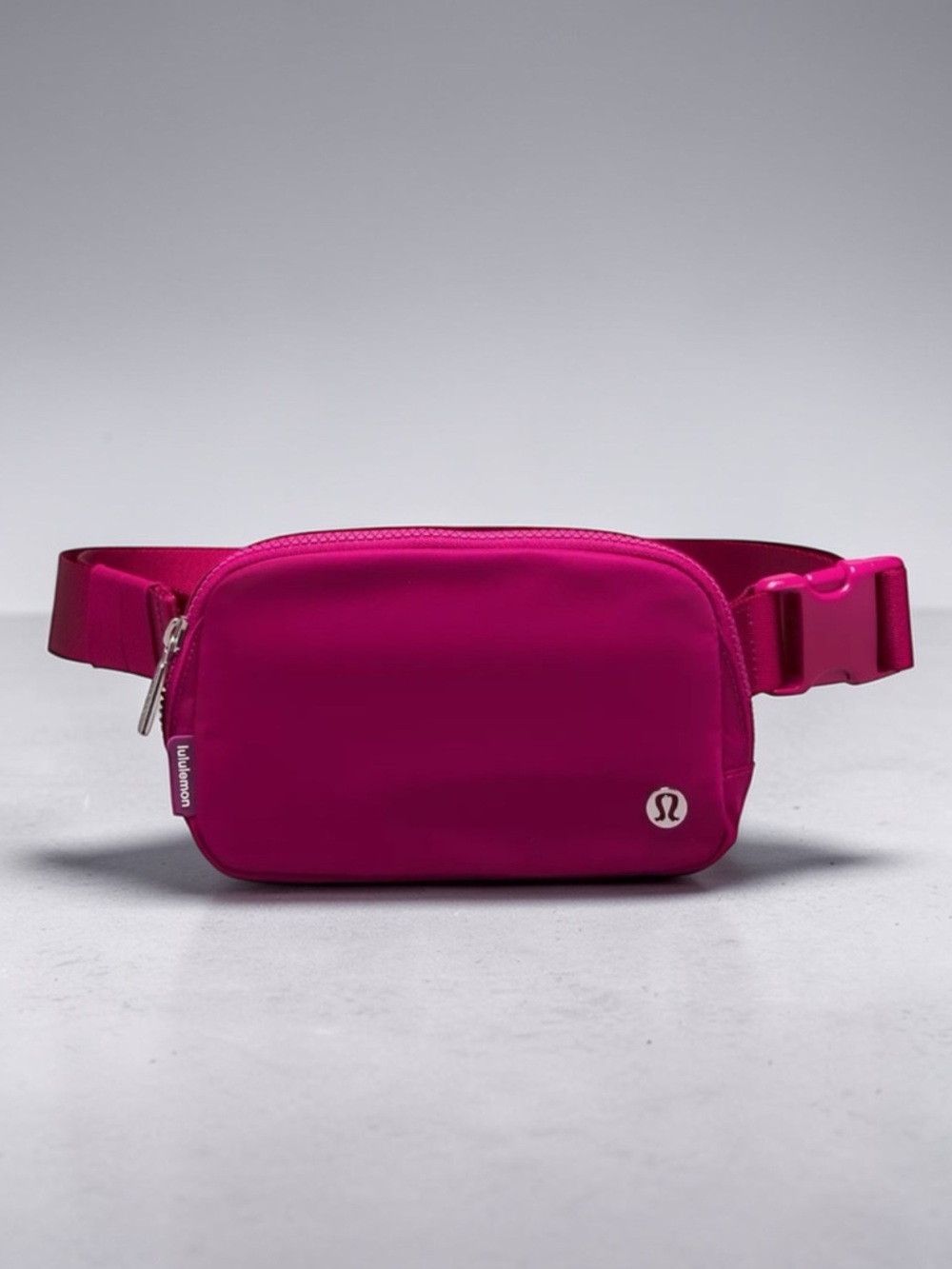 Lululemon Everywhere Belt Bag Wild Berry Magenta Crossbody Athletic Bag Nwt